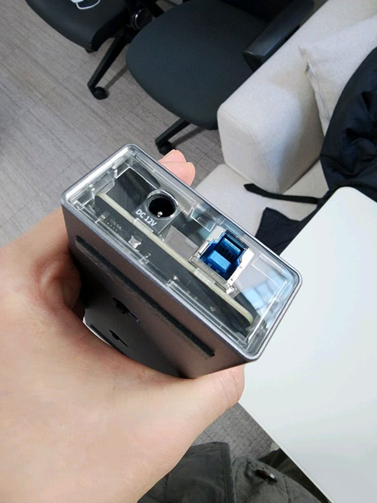 오리코 유전원 USB 허브 7포트 USB3.0 충전겸용 AT2U3-7AB--2