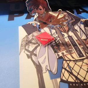 단다단 모모 아크릴 스탠드 팝니다.