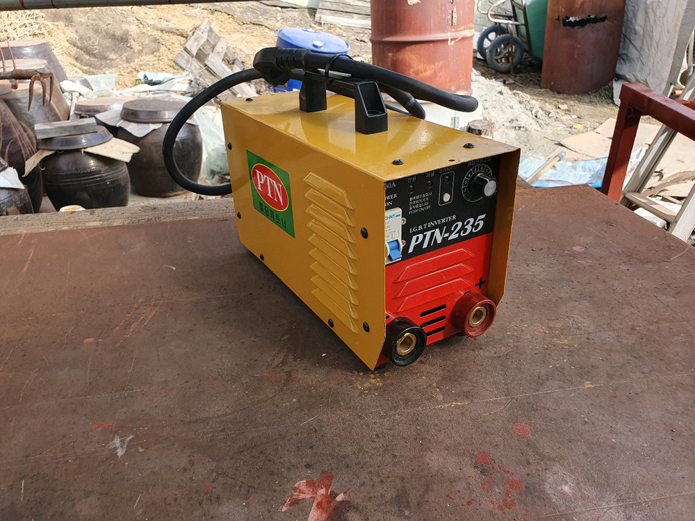 아크용접기 PTN-235 본체--4