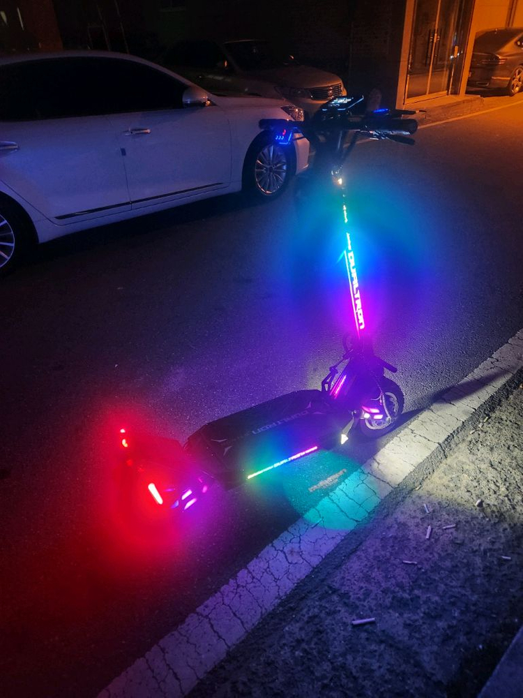 듀얼트론 스톰LTD(스톰리미티드.스톰리밋) 전동킥보드 이미지