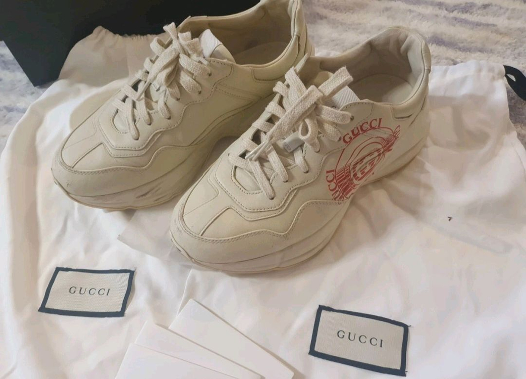 구찌 정품 운동화 사이즈250--1