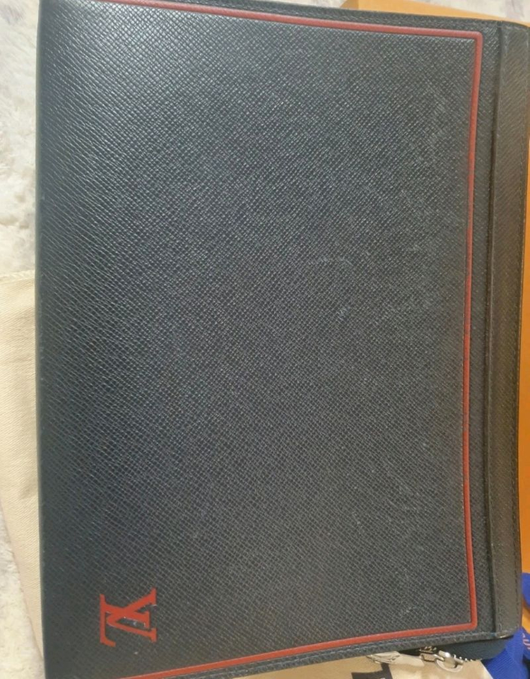 사피아노 레더 클러치백 루이비통--3