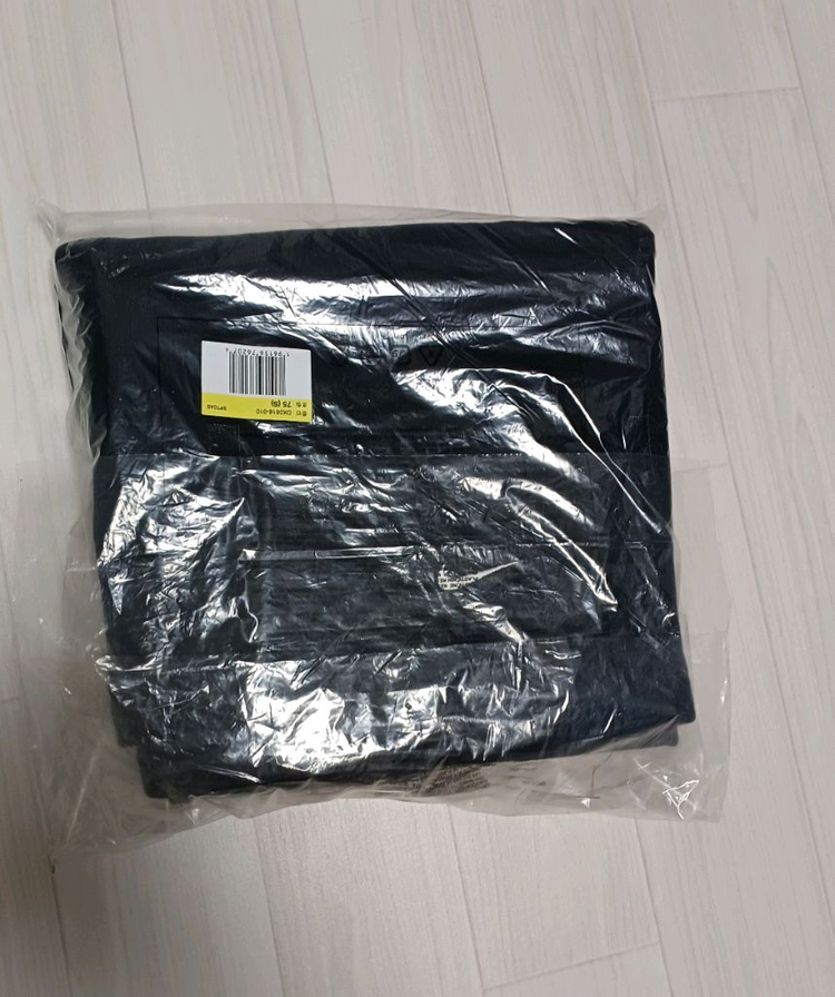 나이키 솔로스우시 쇼츠 S 새상품--4