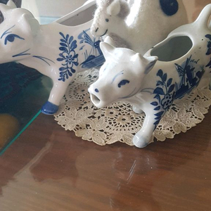 델프트 카우 모양 화분 2개 몽골 양모 낙타인형