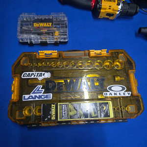 디월트 정품 소켓렌치 드라이버 세트