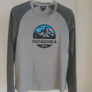 파타고니아 73로고 슬림-핏 티셔츠