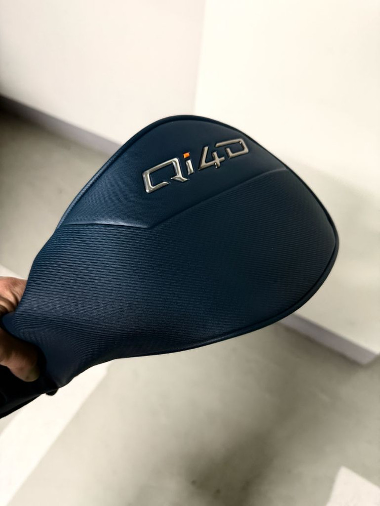 테일러메이드 Qi4D Max 드라이버 9도 S샤프트 팝니다. 이미지