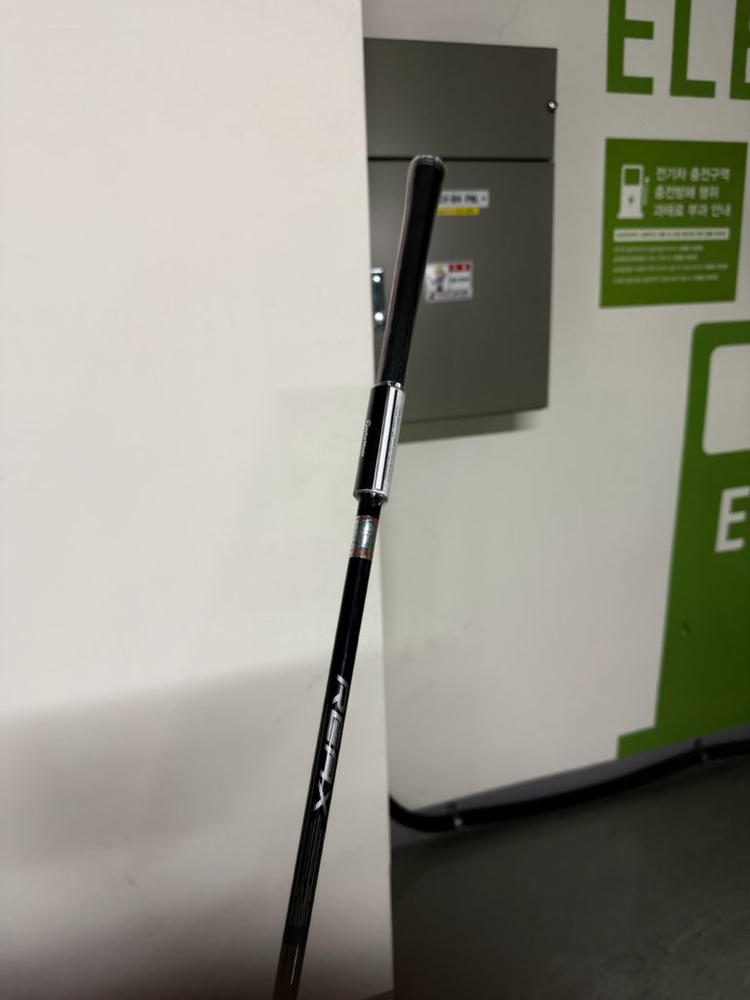 테일러메이드 Qi4D Max 드라이버 9도 S샤프트 팝니다. 이미지