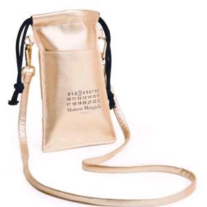 메종 마르지엘라 뷰티 스트랩 파우치(새상품)