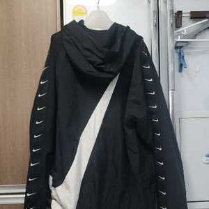 나이키 백스우시 아노락 L 오버핏