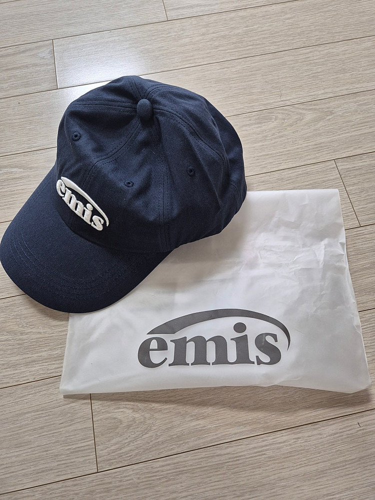 쿨거래시 4만3천택포! 오늘발송! 미착용 새제품 EMIS 이미스 모자--2
