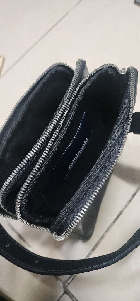 미닛뮤트 스퀘어 크로스백 이미지