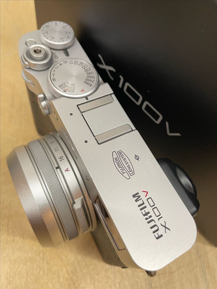 후지필름 x100v 실버 풀박스+케이스+스트랩+필터+메모리카드+배터리2--4