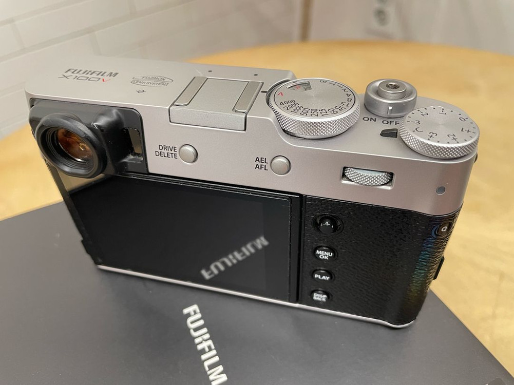 후지필름 x100v 실버 풀박스+케이스+스트랩+필터+메모리카드+배터리2--6