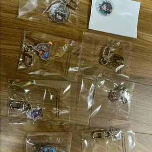 무명기사단 아크릴 키링 8종 일괄