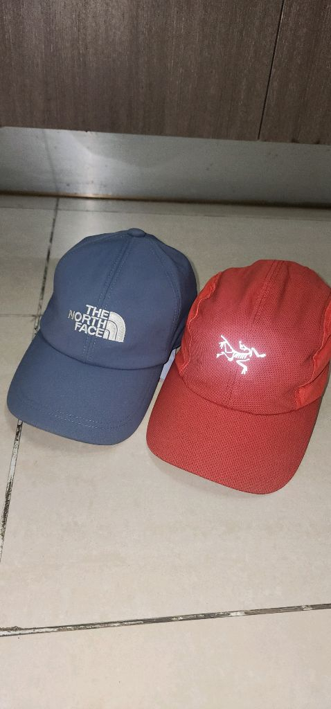 노스페이스 윈드스토퍼 볼캡모자/ 아크테릭스 모자--1