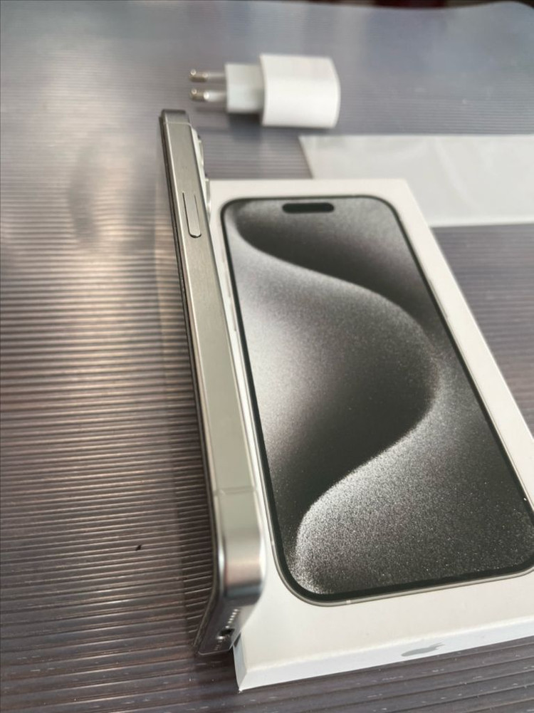 아이폰15프로 512GB 화이트--2