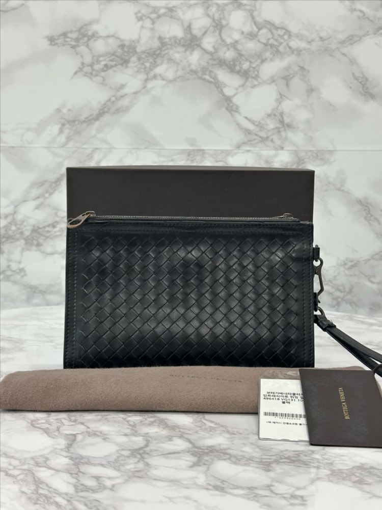 보테가베네타 인트레치아 클러치--2