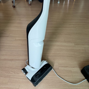 물걸레 청소기 로보락