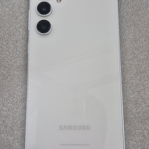 갤럭시 S23FE 256G 크림 판매합니다[32만]