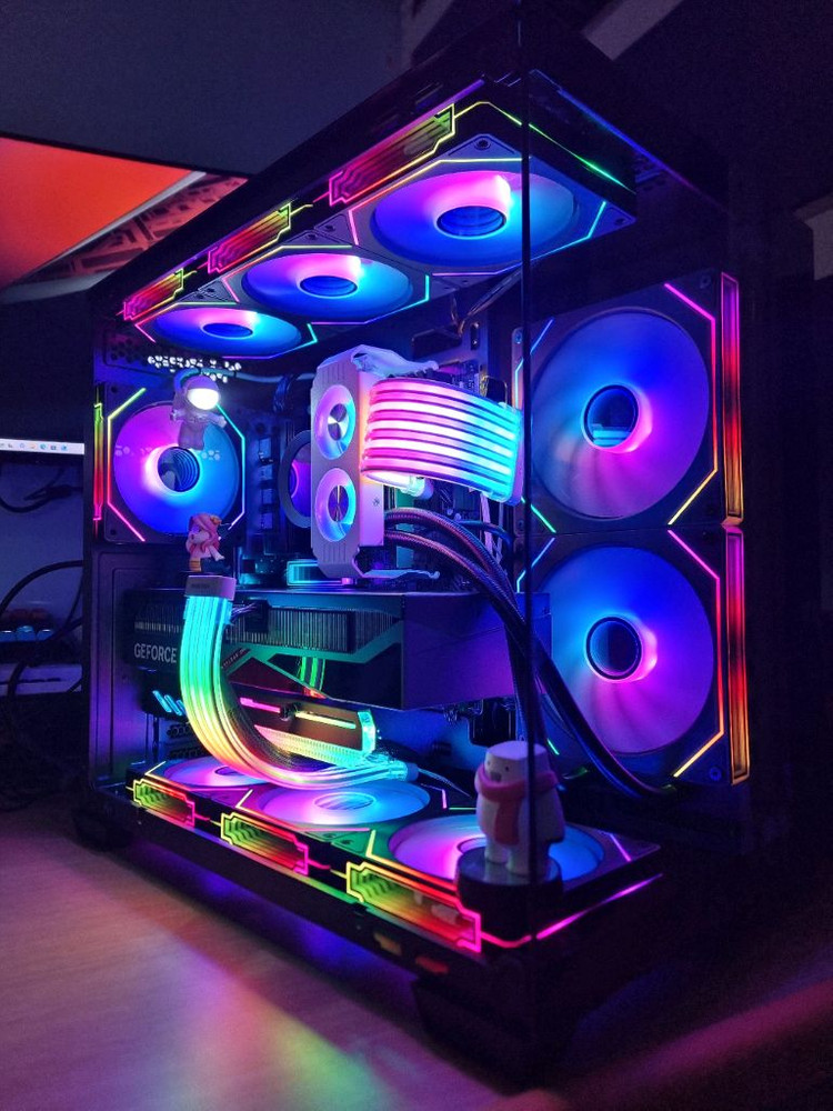 고사양 라이젠 7800X3D, RTX 4070 TI SUPER 컴퓨터 팝니다.--1