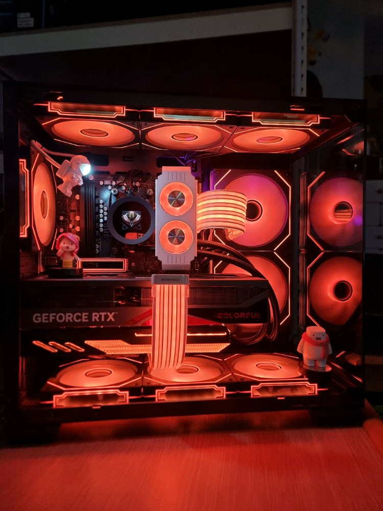 고사양 라이젠 7800X3D, RTX 4070 TI SUPER 컴퓨터 팝니다.--4