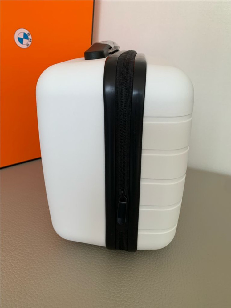 BMW 로고 레디백 (새상품)--2