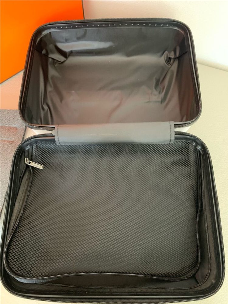 BMW 로고 레디백 (새상품)--3