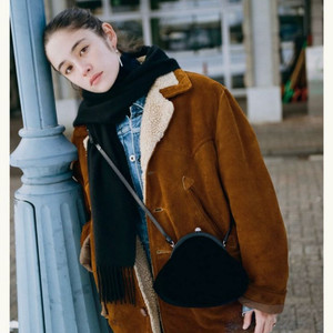 투티에 벨벳 미니백 이미지