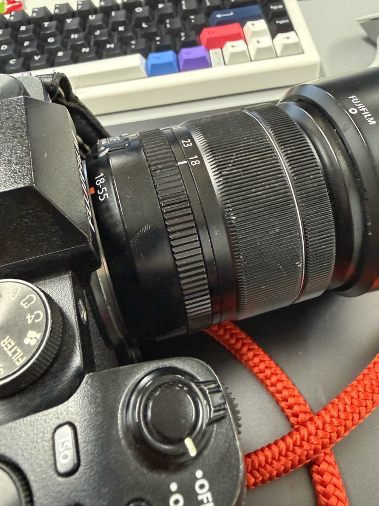 후지필름 X-S10 + xf18-55mm 렌즈--2