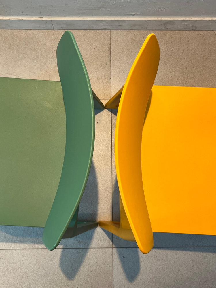 비트라 팁톤 RE 체어 (인더스트리얼 그린/망고)--3