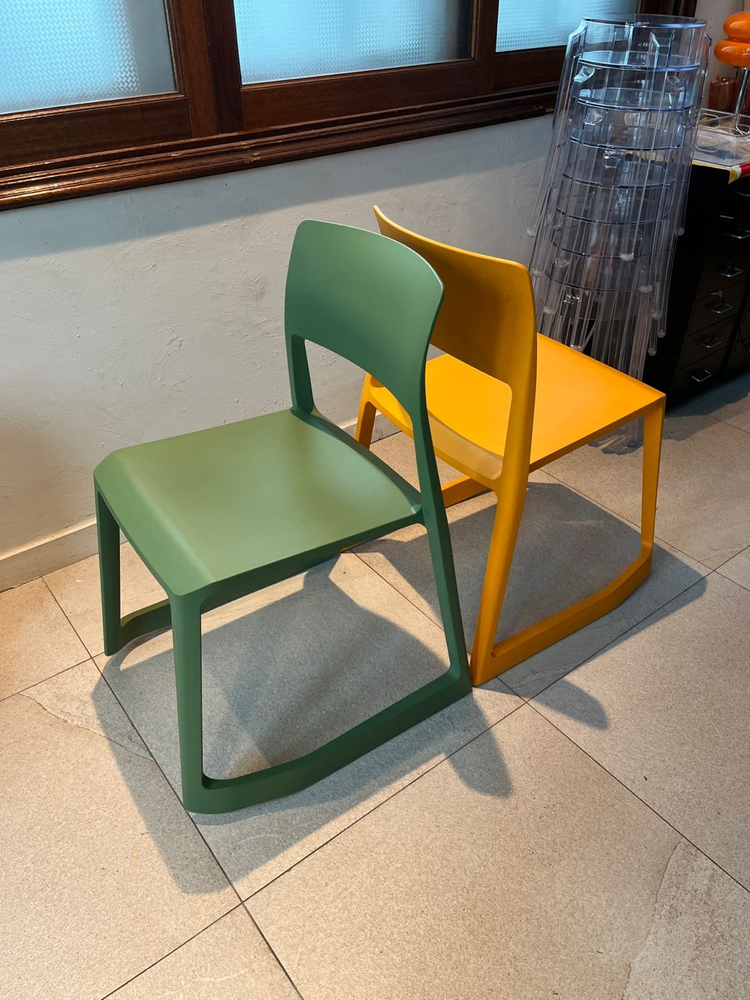 비트라 팁톤 RE 체어 (인더스트리얼 그린/망고)--1