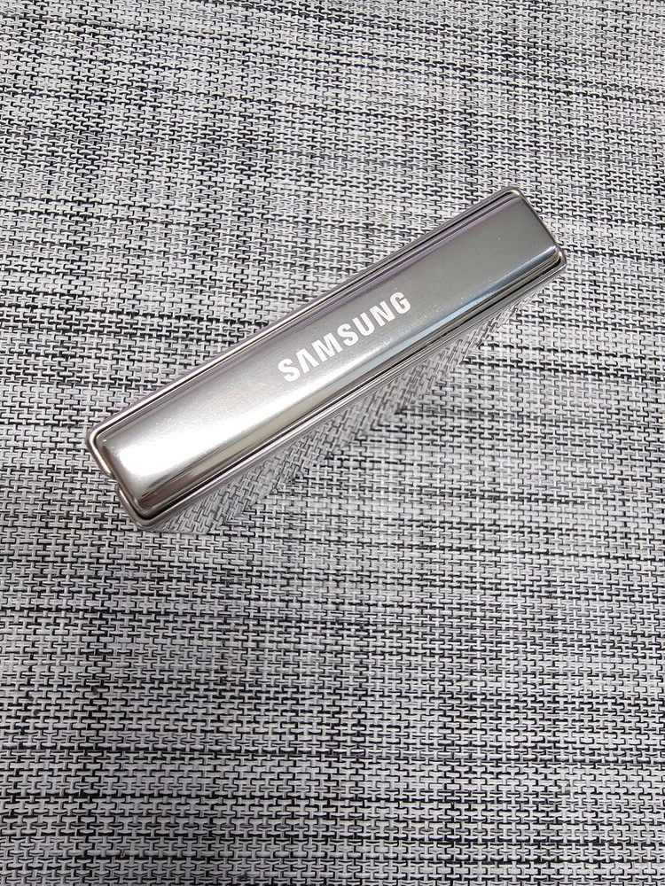 (검수완료) 갤럭시 플립5 256G 크림 24년 3워개통 정상해지공기계 28만팝니다@@@--4