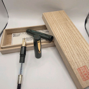 마사히로 만년필 F닙 팝니다