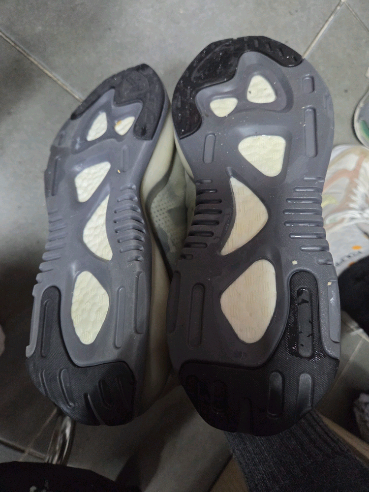 투명아디다스 운동화 265--3