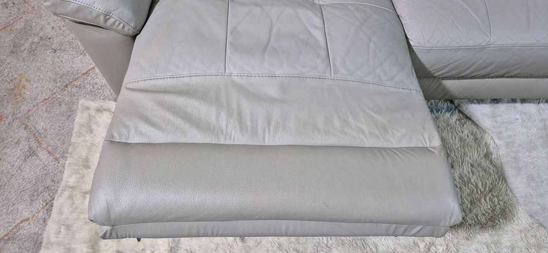 한샘 이태리 천연가죽 3.5인 전동리클라이너소파(사진상왼쪽리클라이너)--4