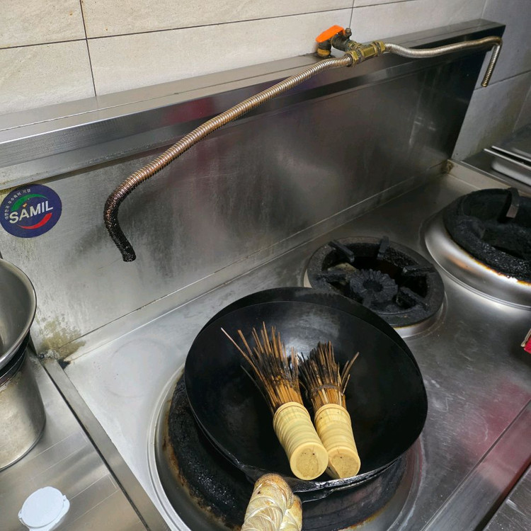 24년식 삼일하이테크 2구중화렌지 가격인하--1