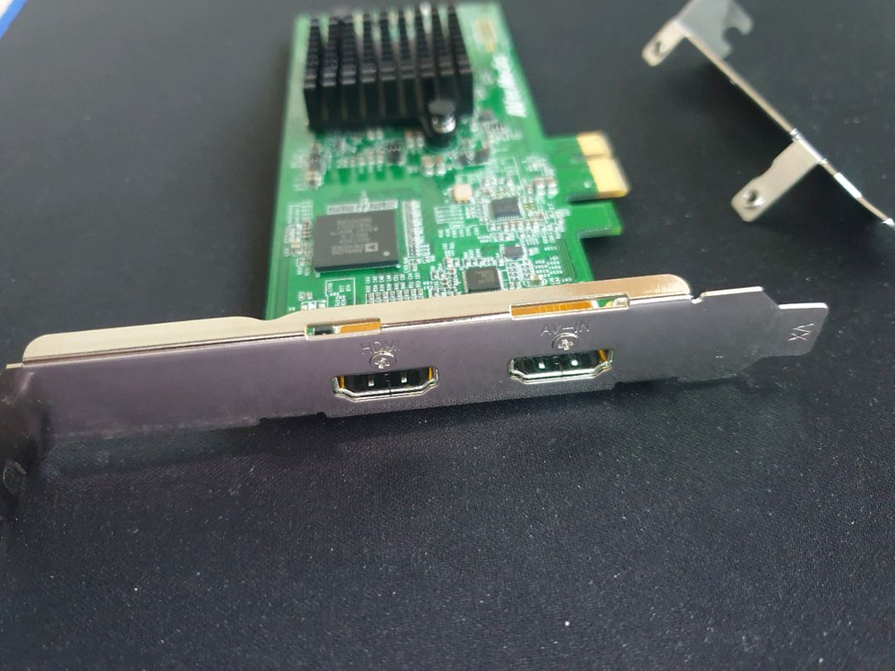 AVerMedia CL311-M2 캡처보드 판매합니다.--1