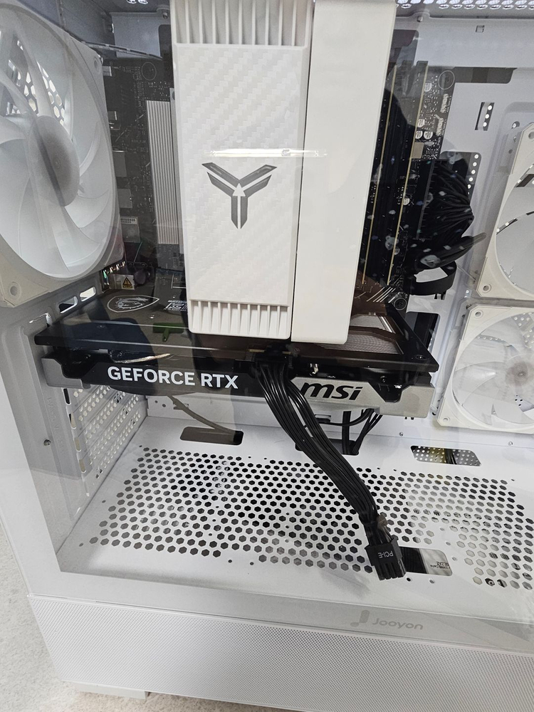 Msi rtx5060ti 16gb 이미지