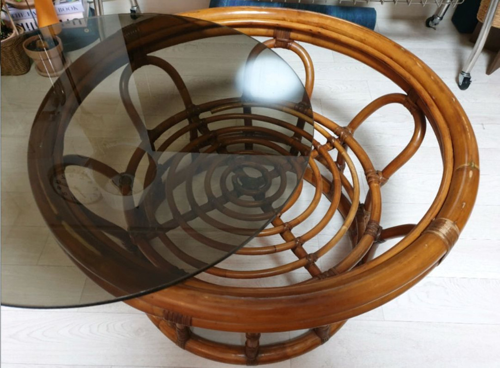 등나무 원형 테이블 팝니다 이미지