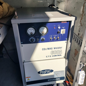 CO2 600A 용접기 상태S급