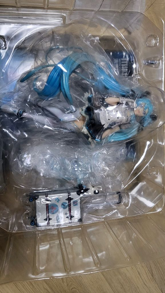 F:NEX 하츠네 미쿠 MIKU WITH YOU 2018 피규어--2