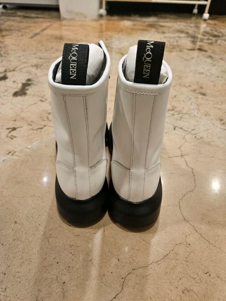 알렉산더 맥퀸 여성 앵클 부츠 화이트 미착용 새상품 사이즈 37--4