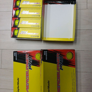 테일러메이드 AEROBURNER PRO 골프공