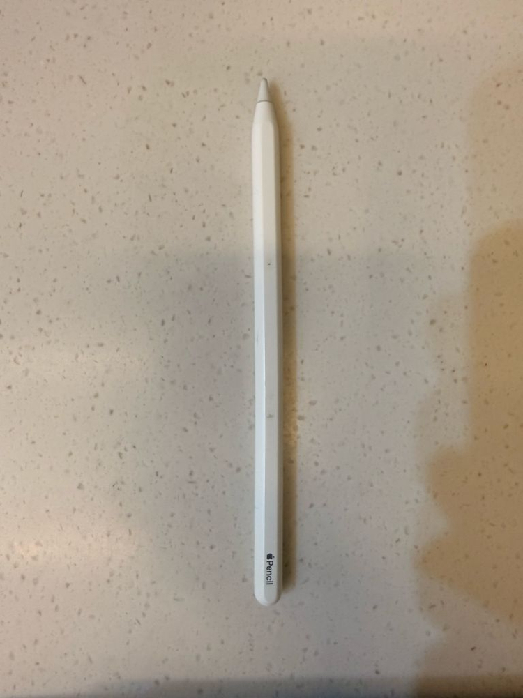 태블릿 11인치 1세대 64GB + 매직키보드 + 애플펜슬--4