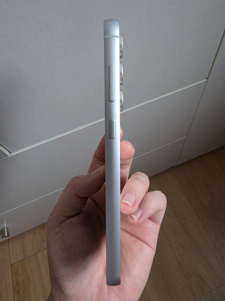 스마트폰 실버 256GB--2