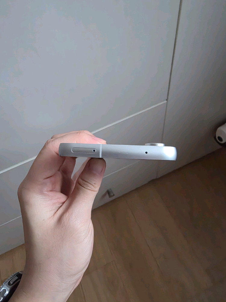 스마트폰 실버 256GB--4