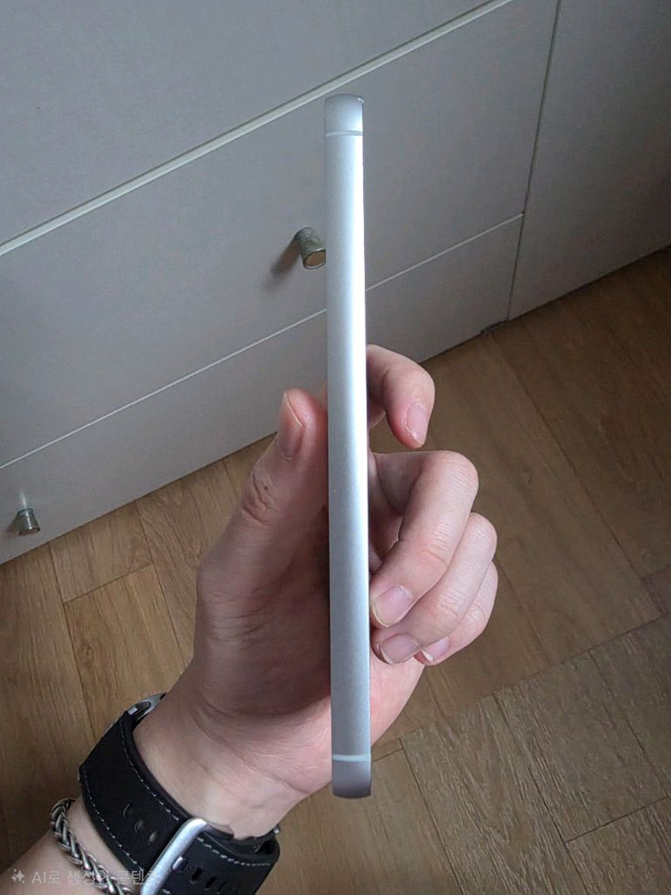 스마트폰 실버 256GB--6