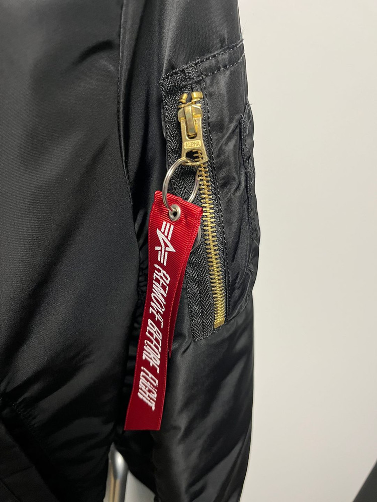 알파인더스트리 슬림핏 MA-1 블랙 M사이즈 새제품 이미지