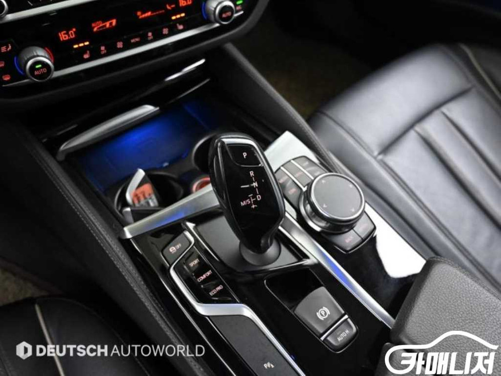 [BMW]5시리즈 (G30) 520i 럭셔리 #앱특가--8